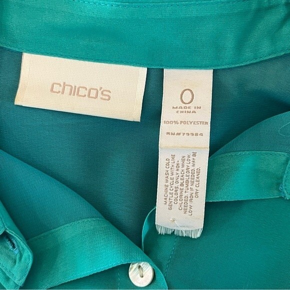 Chico’s Blue & Green Ombre Sheer Button Down Collared Blouse Size 0 - Picture 4 of 4